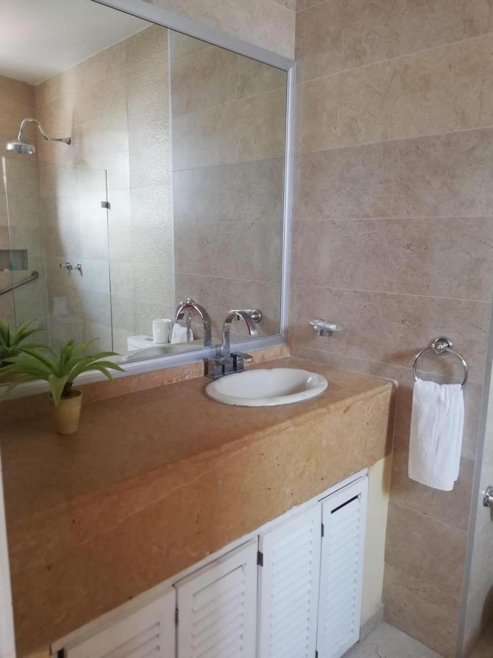 Chilpancingo de los Bravos Hotel Torre Esmeralda מראה חיצוני תמונה